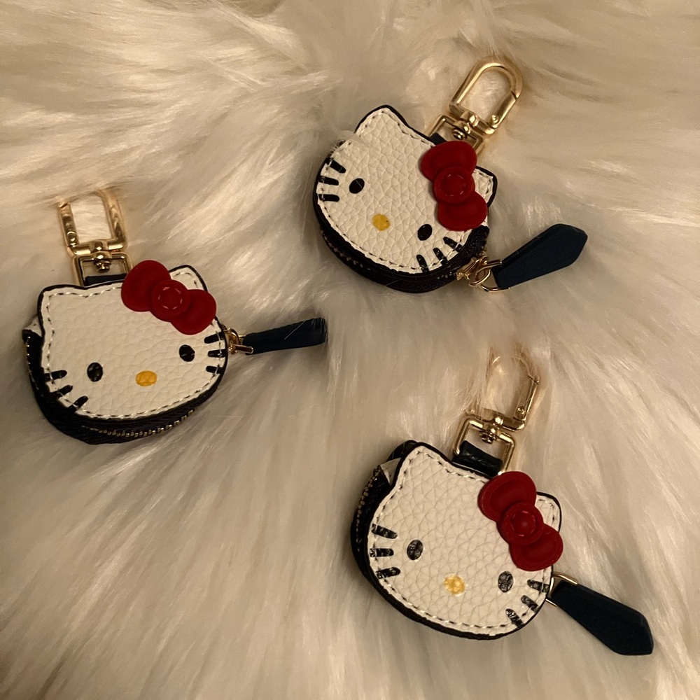 Set Of 3 Hello Kitty Keychain Zipper Pouch